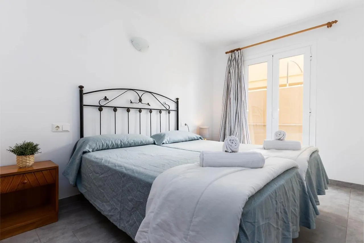 Yourhouse Acapulco Apartment Can Picafort  0*, Can Picafort (Mallorca)