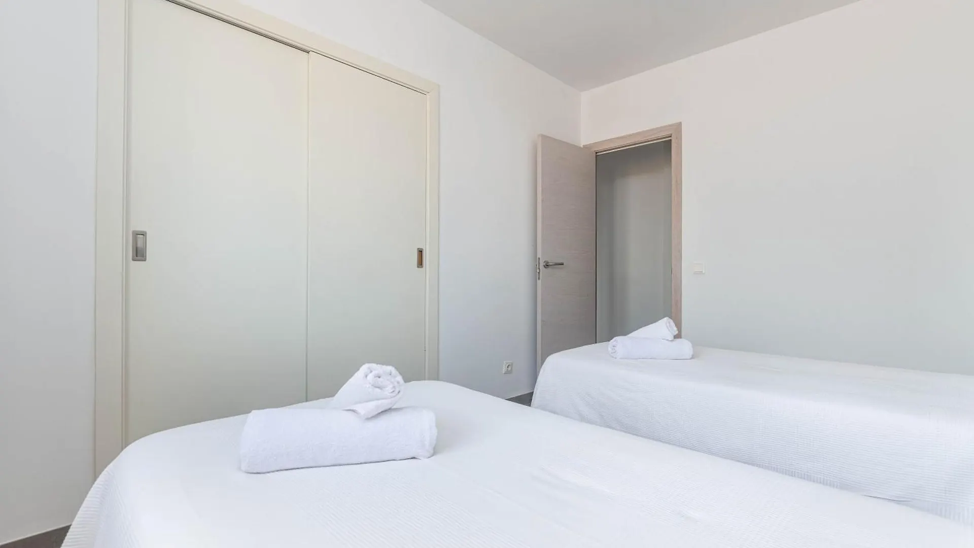 Yourhouse Acapulco Apartment Can Picafort  Кан Пикафорт